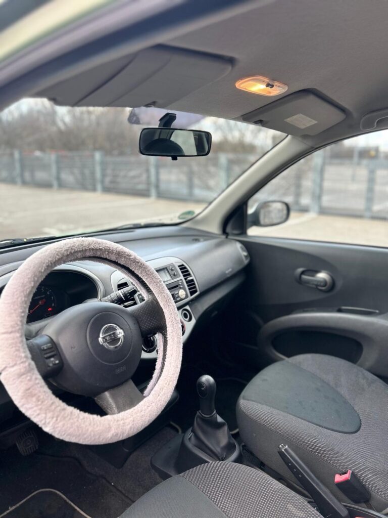 758f2df9-bb5a-4d46-b703-472e3af25619