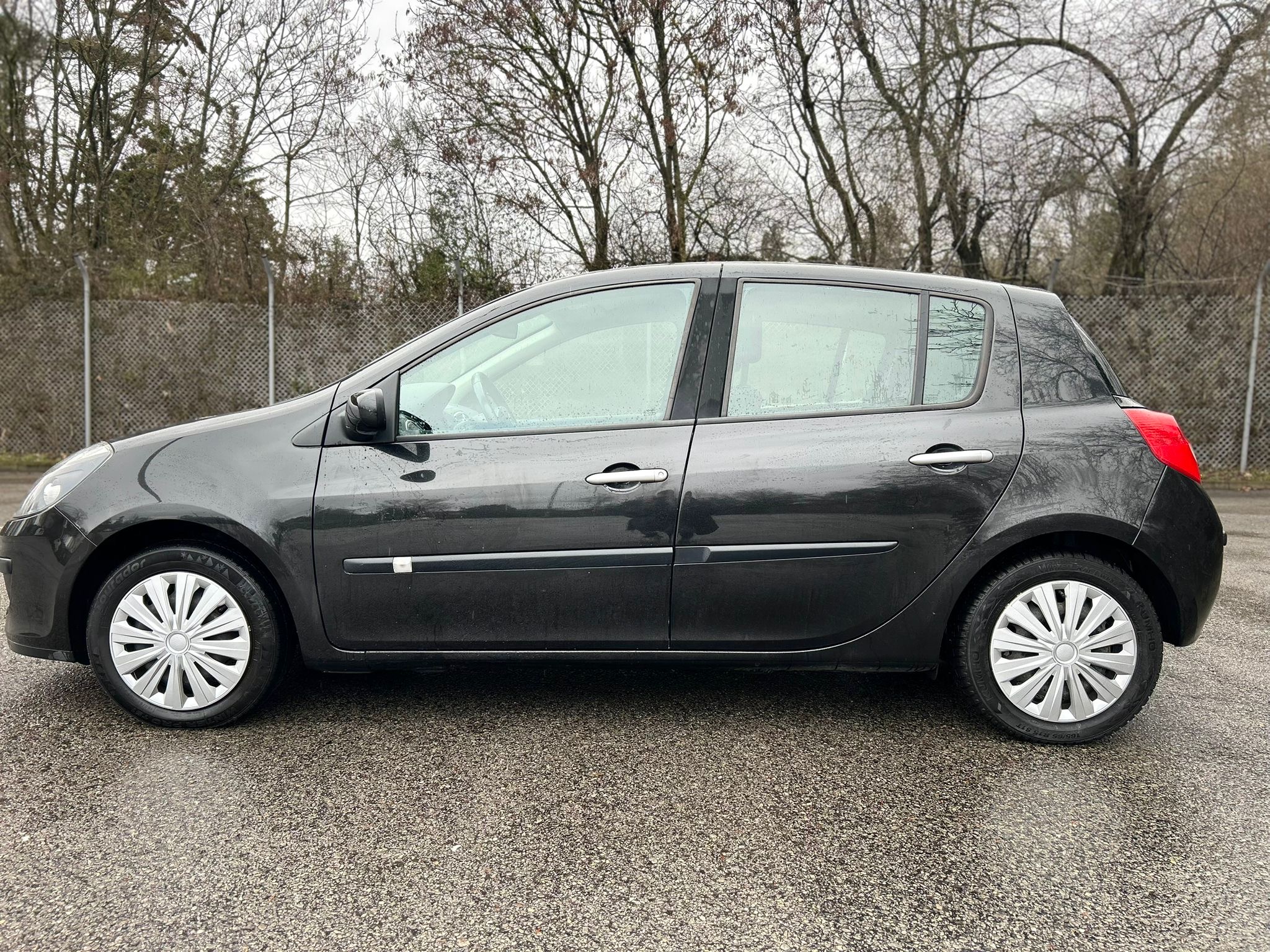 12d90a5f-31e1-467c-85ab-dd7f2fc902ba